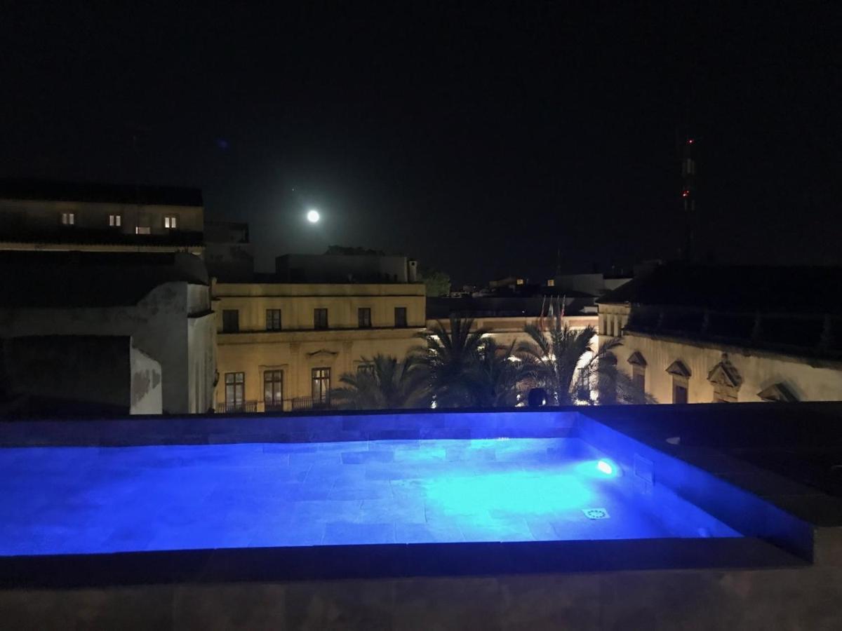 Casa Palacio En Jerez De La Frontera Con Piscina Privada Esterno foto